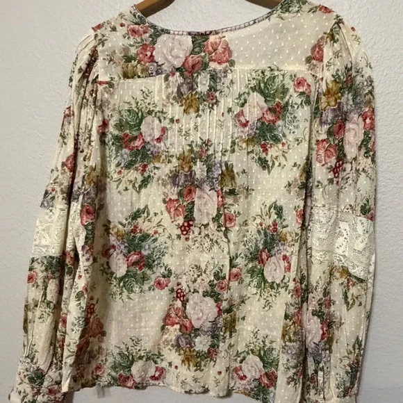 LoveShackFancy Cream Floral Blouse - Picture 4 of 8